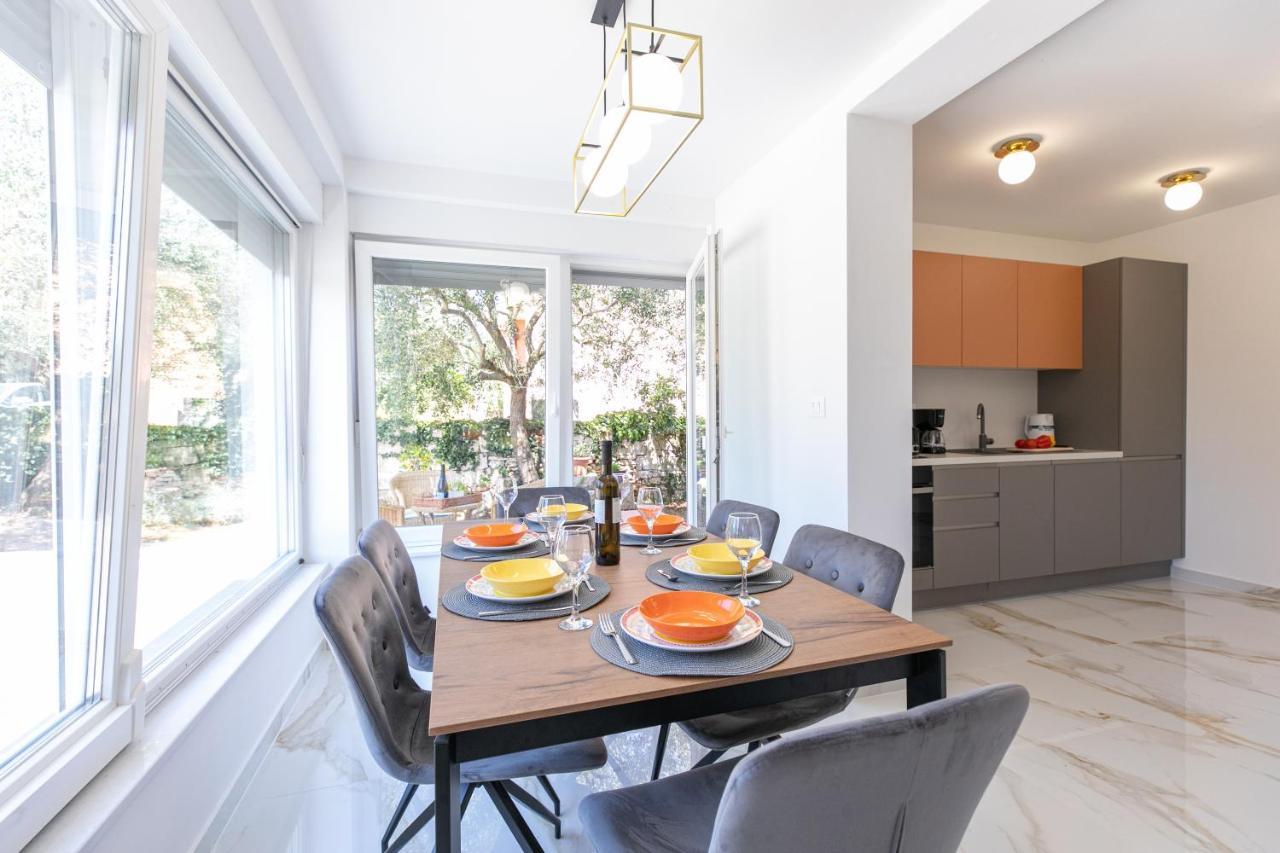 Apartman Suzi PUY Exterior foto