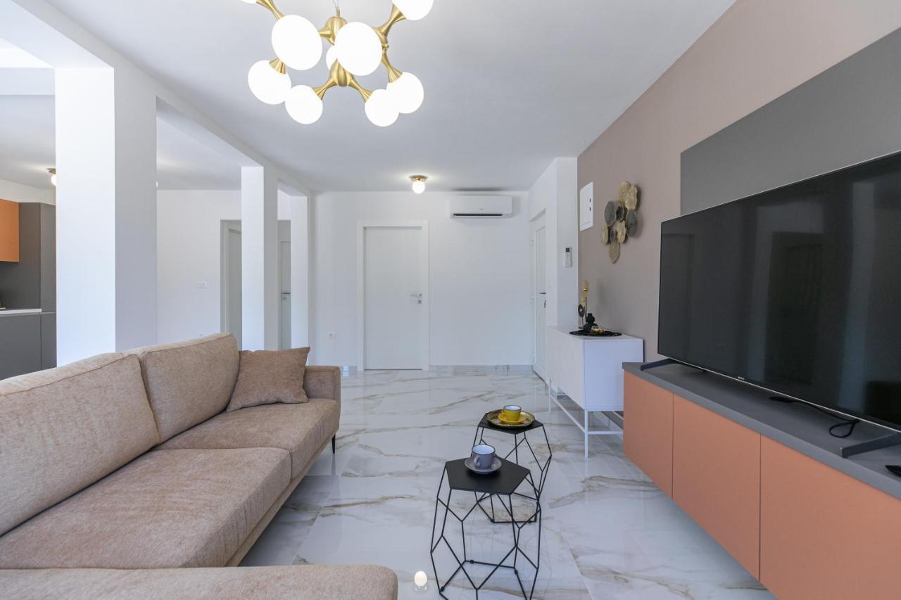 Apartman Suzi PUY Exterior foto